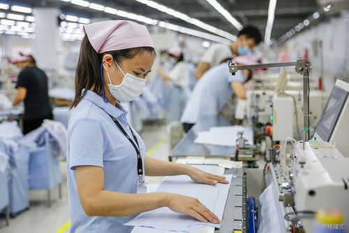 外貿(mào)訂單驟降，復(fù)工鞋帽零售企業(yè)如何破局求生？